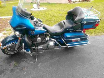 2004 Harley Davidson Electra Glide $6,000