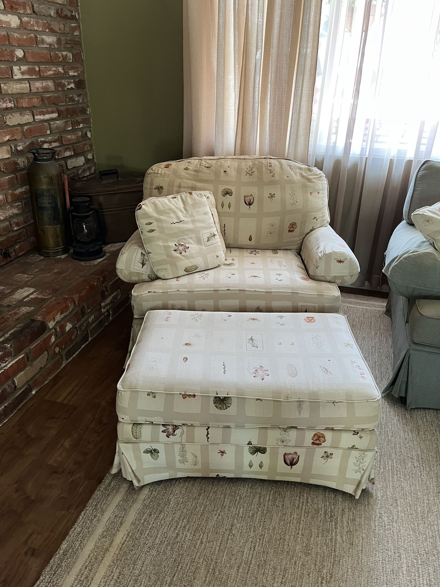 Chair and ottoman