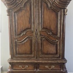 Marge Carson Furniture Set 