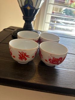Set of 4 Porcelain Tea Cups with Dragon Design