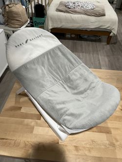 Baby Delight Cushy Nest Cloud Premium Infant Bather