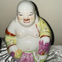 Vintage Chinese Porcelain Laughing Buddha Statue China, 20th century In Excellent Condition 