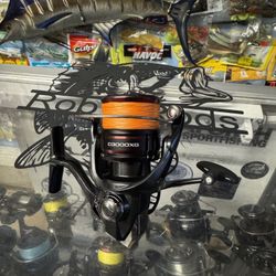 Like New Shimano Vanford 3000xg Fishing Reel. 