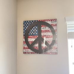 wall art peace sign
