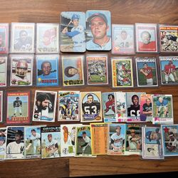 Vintage Baseball & Football Card Lot