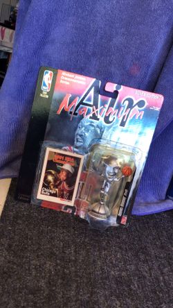 Collectible 1999 Mattel Michael Jordan air maximum silver edition mini figure