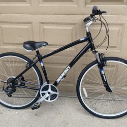 Diamondback Maravista Hybrid Bike