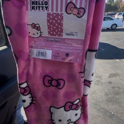 Hello kitty blanket
