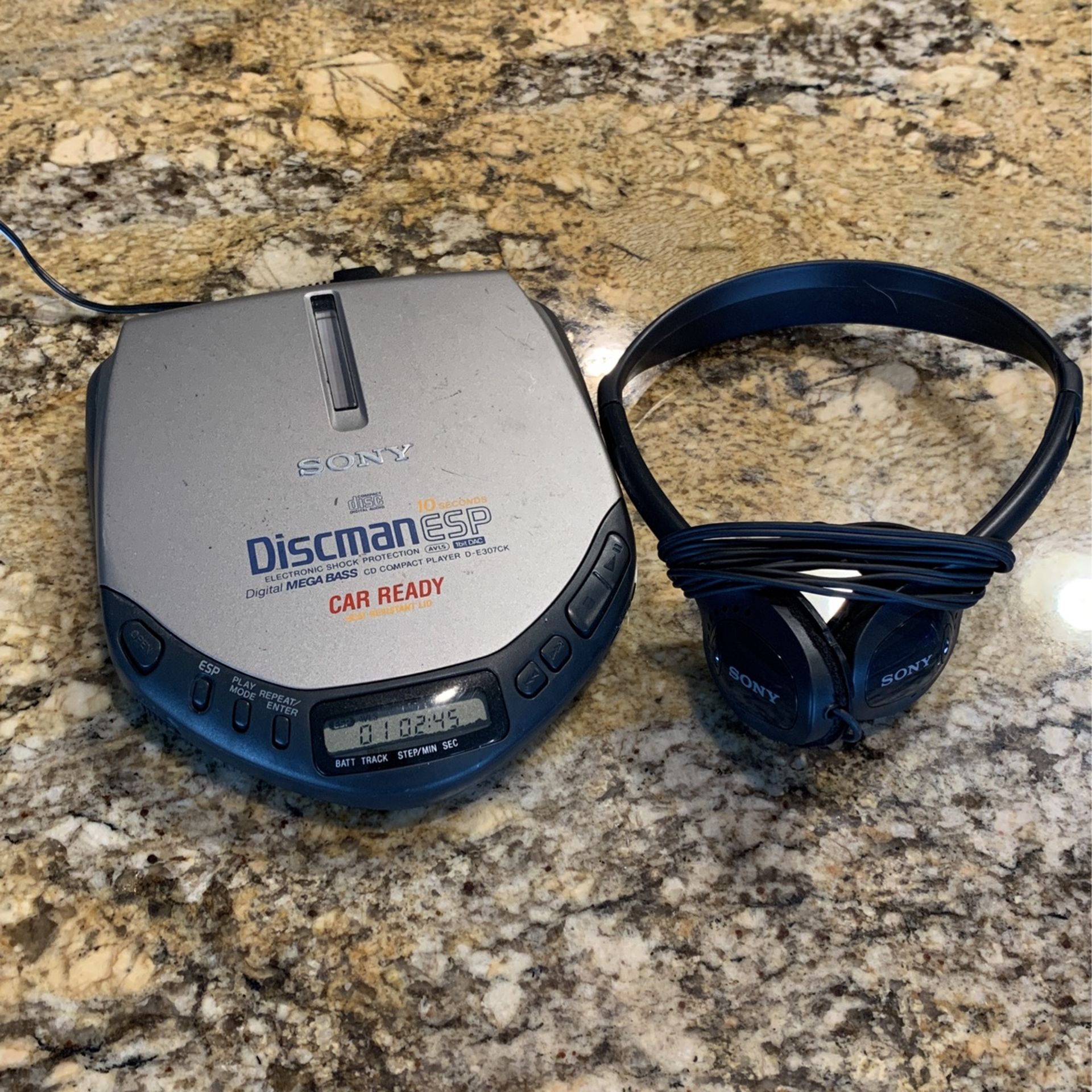 SONY DISCMAN D-E307CK Car Ready Portable CD Player ESP Shock Digital Mega Bass