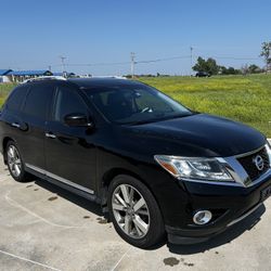 2014 Nissan Pathfinder Platinum