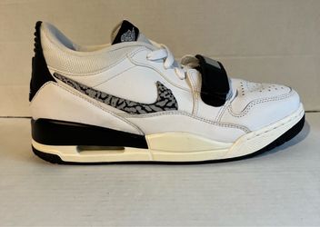Nike Air Jordan Legacy 312 Sneakers - Mens Sz 9