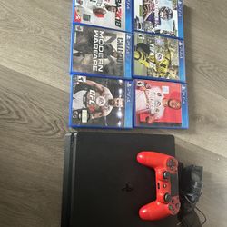 PS4 Slim 