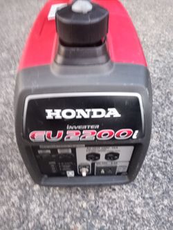 Honda EU2200i Inverter Generator excellent condition many other tools. Poor pick up fremont sea. No lowball offers please. No trades. Yes I have it pl