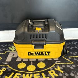Dewalt Vacuum