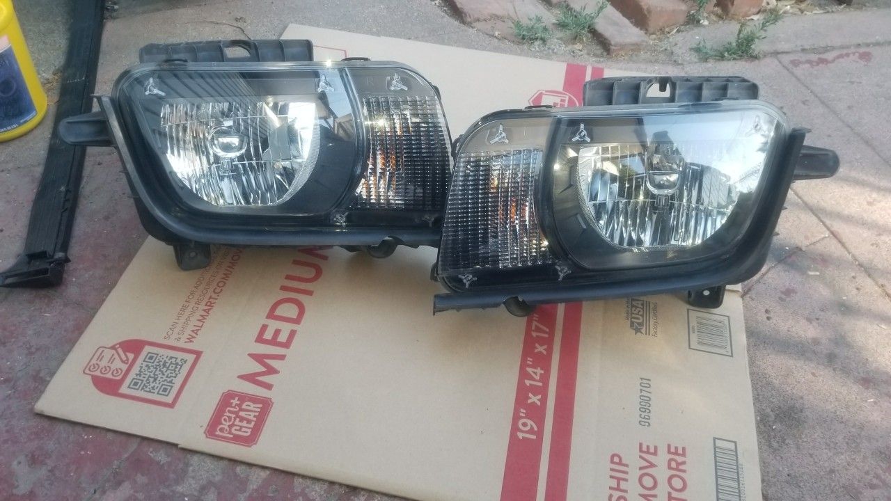 2010-13 Camaro Halogen Headlight