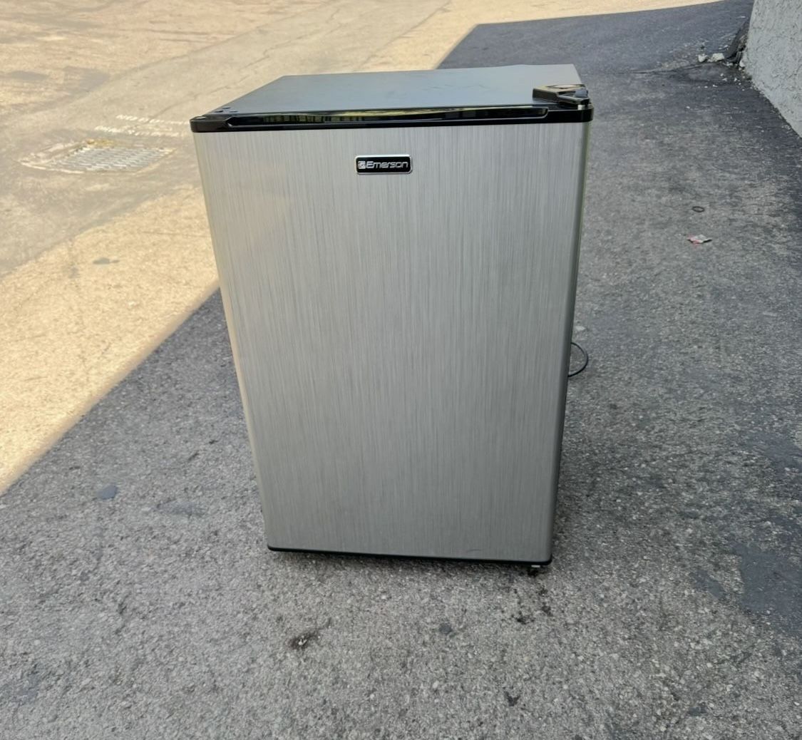 Stainless Steel Mini Fridge With Freezer Free Local Delivery/30 Day Warranty