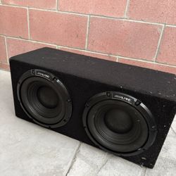 2 10” Subs