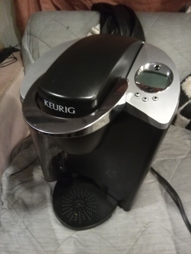 KEURIG Coffee Maker With Digital Display