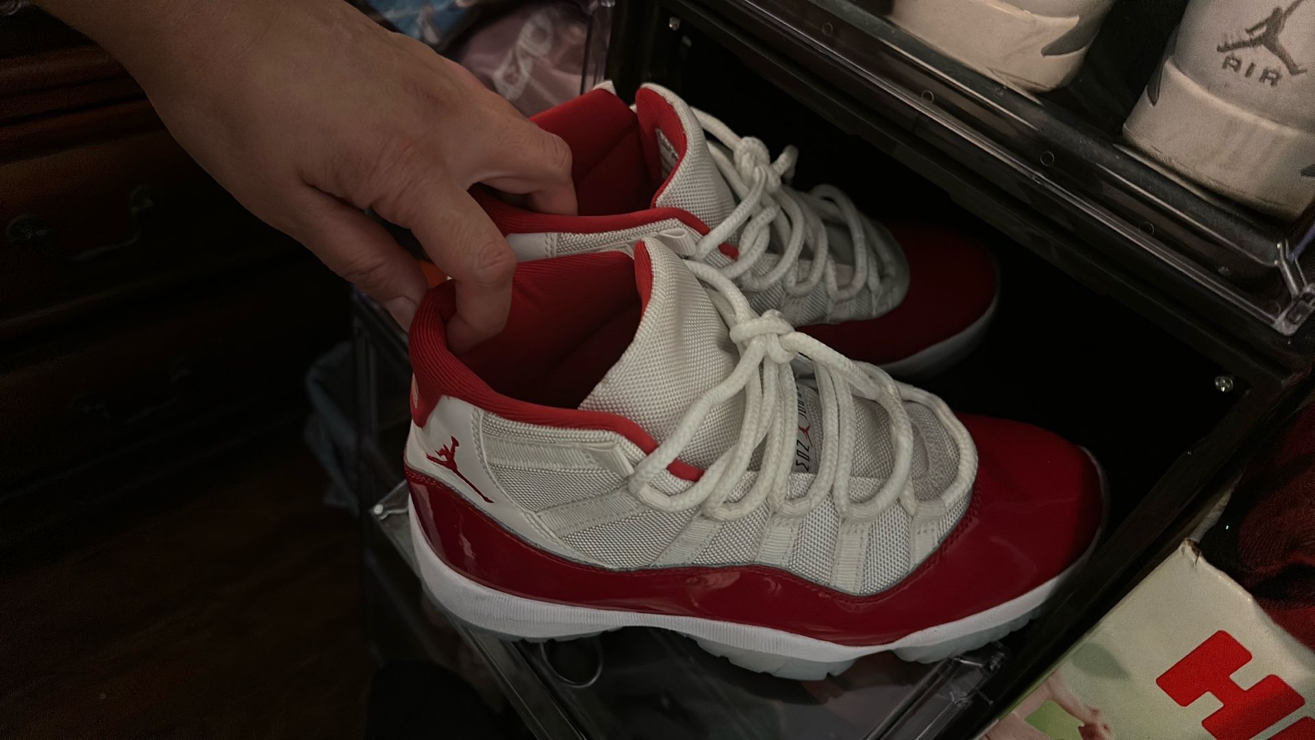 Air Jordan 11 Retro Cherry 