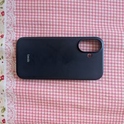 Beats iPhone 17 case in original box.
