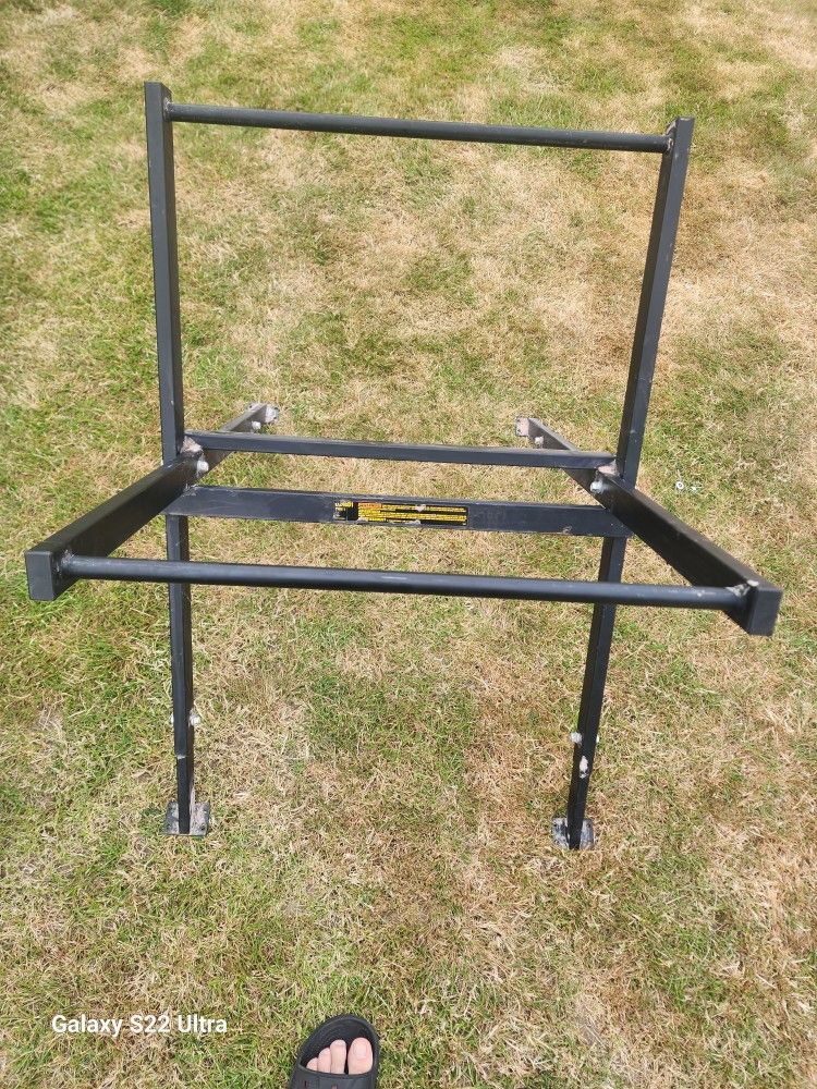 DEWALT TIle Saw Stand