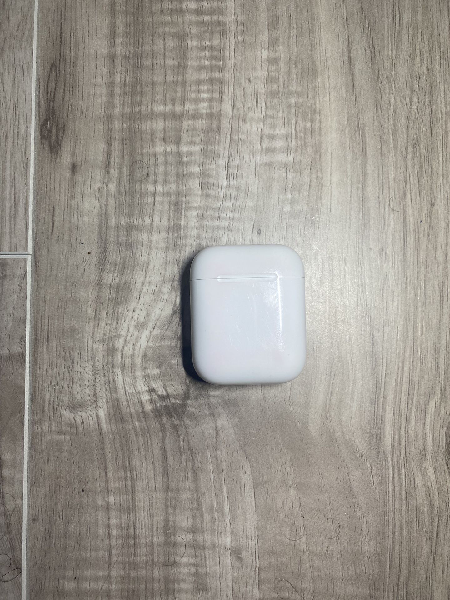 Apple Airpods 2nd Generation Charging case