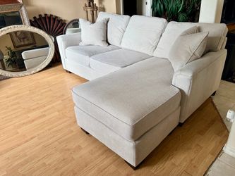 Dove Grey Fabric REVERSIBLE Chaise Sectional Sofa