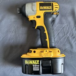 DeWalt 18V Impact Driver w/ Battery – Works Great