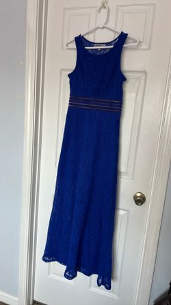Long  lace dress