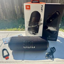 JBL Flip 7 Bluetooth Speaker