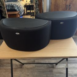 Amazing Pair Of Klipsch Synergy S2 Speakers