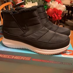 NIB Women’s Skechers With Warm Tech Memory Foam