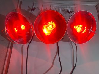 Red light therapy heat lamps