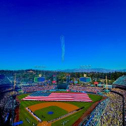 DODGERS WORLD SERIES GAME 3 TICKETS