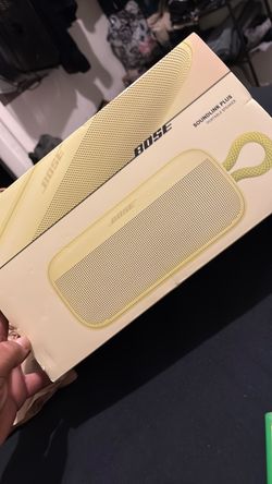 Bose- Soundlink Plus