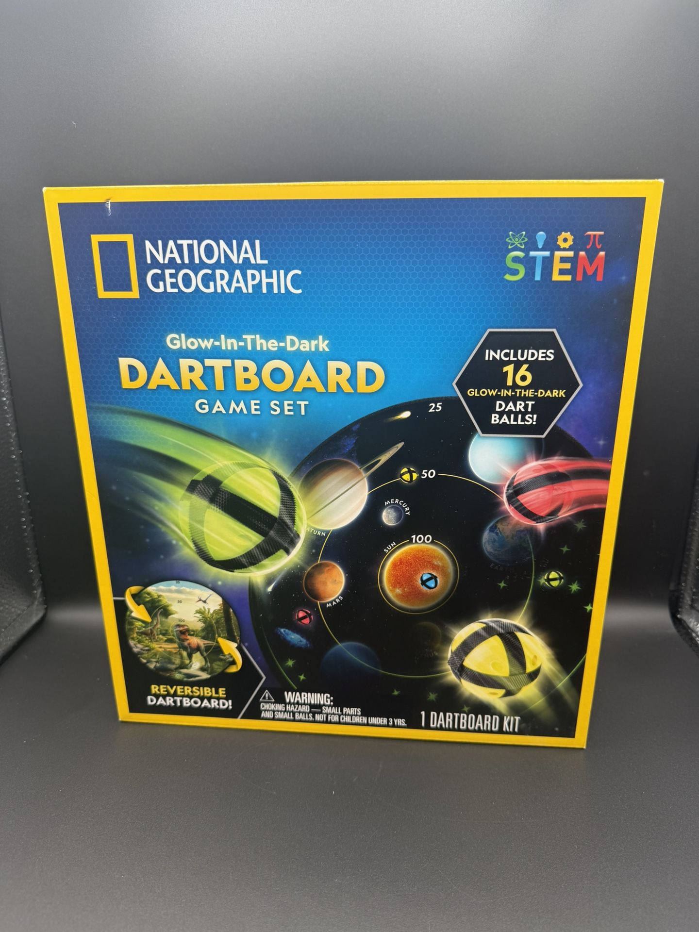 National Geografic Glow in the Dark Dart Board