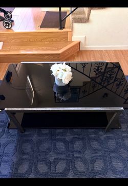 Coffee table and 2 side tables