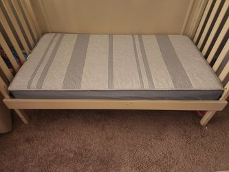 Serta icomfort Baby Toddler matress