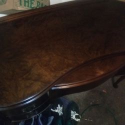 Queen Ann Kindny Desk  5 Drawers 1908 Burlwood Top All Maghony