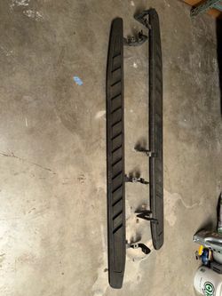 OEM GMC Crew Cab Assist Steps