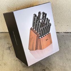 NEW Cangshan TV2 Series 1023053 Swedish 14C28N Steel Forged 17-Piece Knife Block Set Acacia