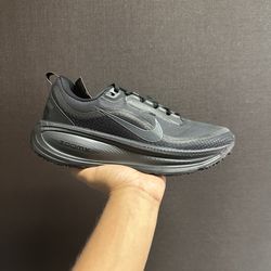 Nike Vomero 18 GTX ( Women’s)