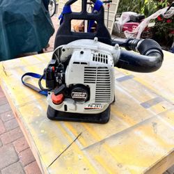 Echo PB 261 Leaf Blower  Working 