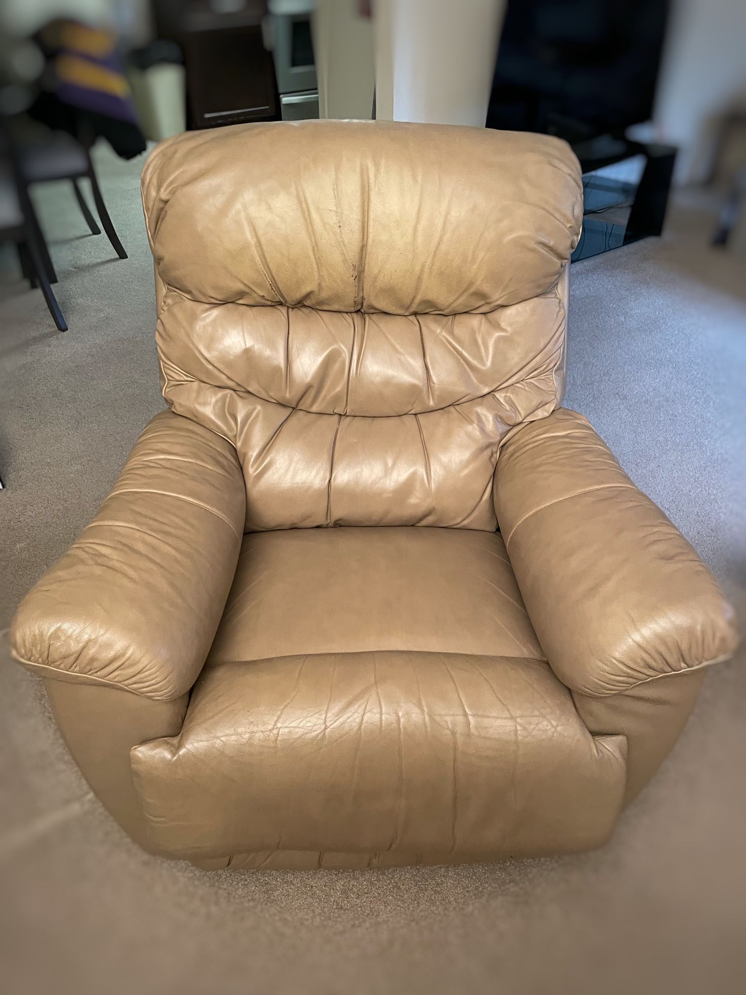 La-Z-boy Leather Rocker / Recliner Chair - Tan