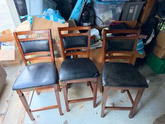 Set of 3 Bar Stools with Black Cushions