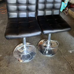 high chairs and glass table