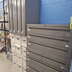 Lateral Filing Cabinets with Keys 