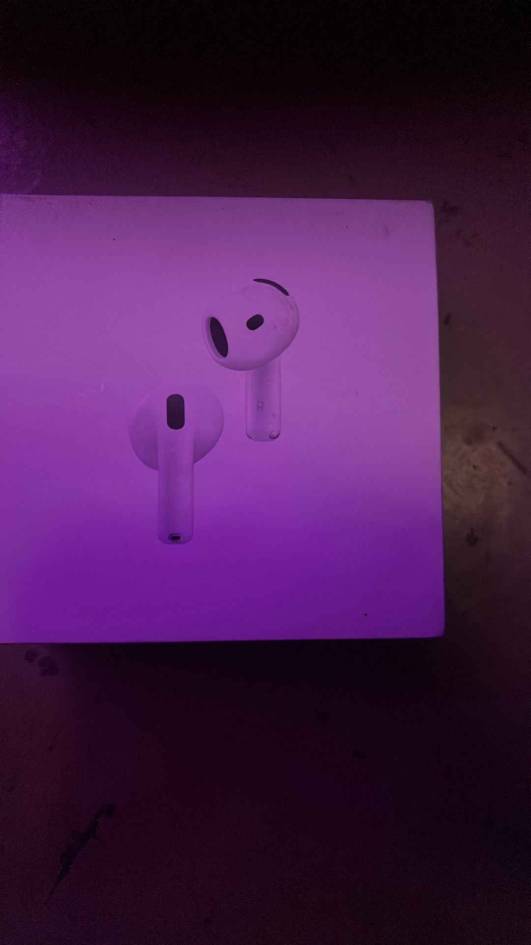AirPods