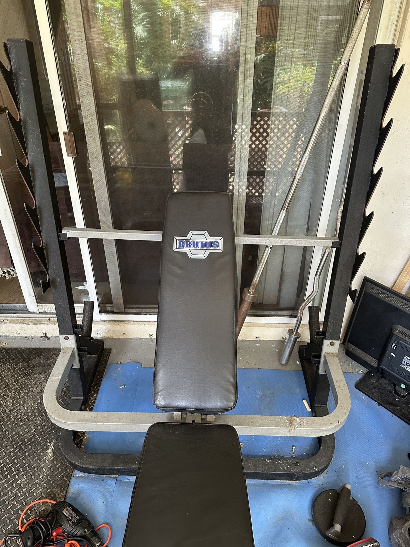 Workout Bench With weights