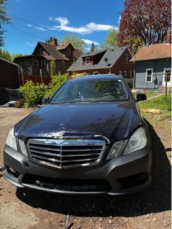 2010 Mercedes Benz E-350 4Matic